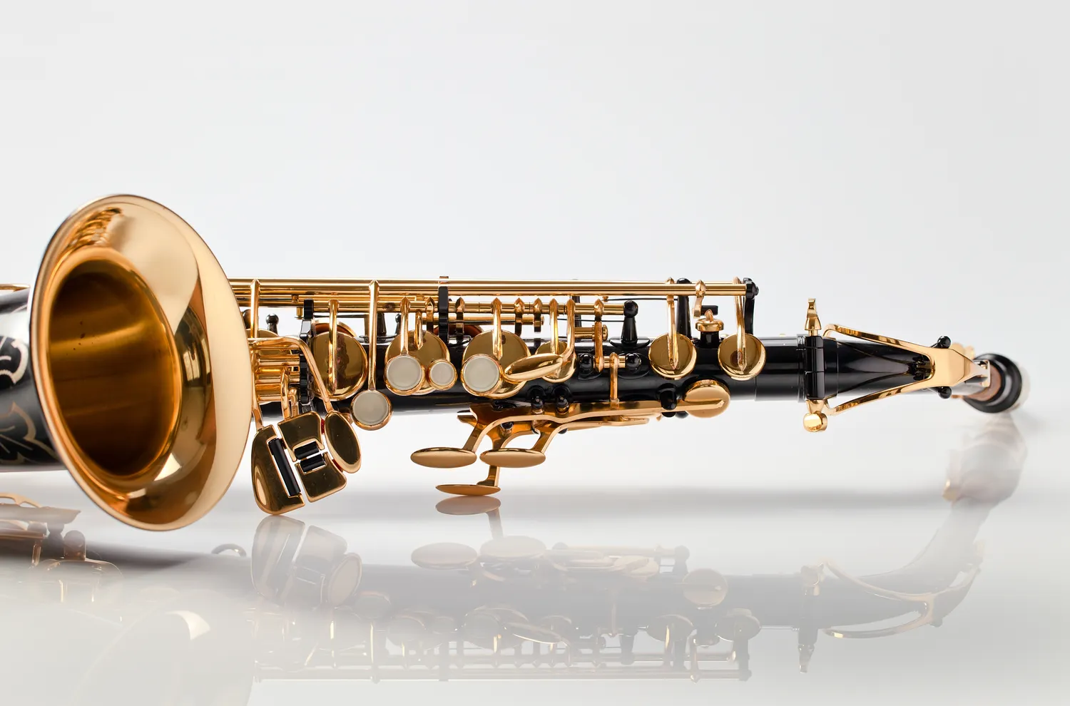 Jaki saksofon jest lepszy altowy czy tenorowy?